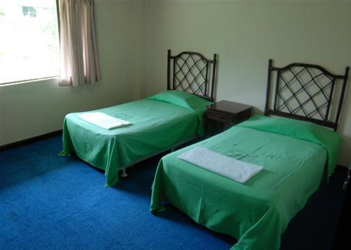 באגויו Green Valley Baguio Hotel And Resort חדר תמונה